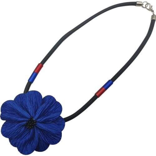 YD&YDBZ Big Fabric Flowers Pendants Necklace Women Gothic Style Leather Rubber Rope Chokers Luxurious Jewelry Chains Accessories
