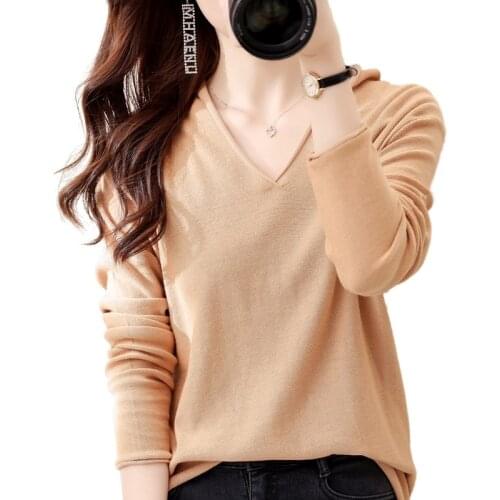 TAILOR SHEEP Women's V-Neck Pullovers