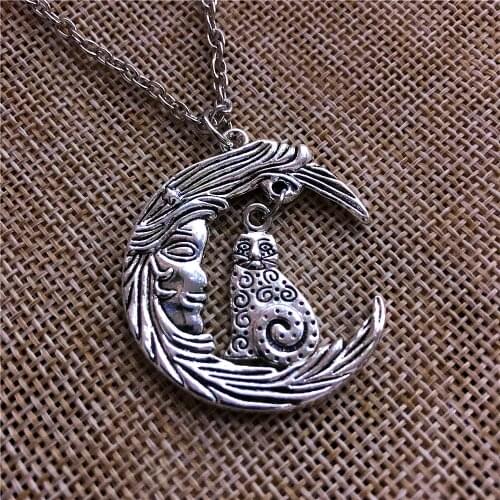 Gothic Crescent Moon Necklace Wizard Magic Pagan Cat Pendants Antique Silver Color Short Chain Choker Necklace Fashion Jewelry