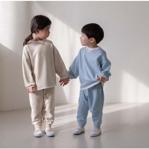 2021 spring new Korean childrens wear V-neck edge boys' and girls' cotton sweater set childrens sports set