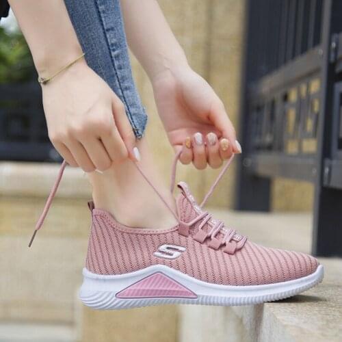 2021 New Women Casual Platform Shoes Breathable Comfortable Flat Shoes Black Sneakers Women Gym Vulcanize Shoes Zapatillas Mujer