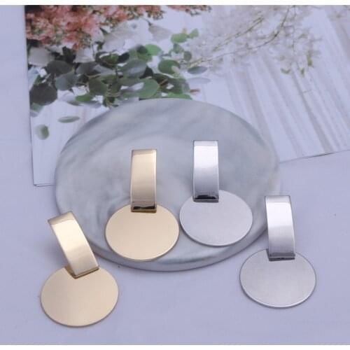 2019 Fashion Earrings For Women Round Shell Drop Earrings Metal Charming Bohemian boucles d'oreilles pour les femmes