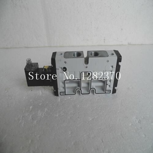 [SA] new original authentic spot 0820058796 REXROTH solenoid valve