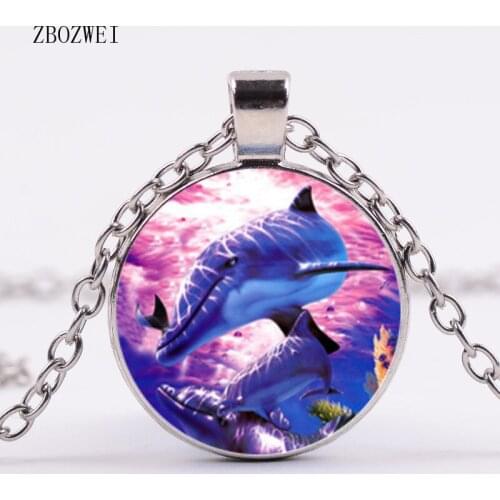 Heat! 2018 New Underwater World Dolphin Pendant Glass Necklace Clothing Accessories Necklace Pendants