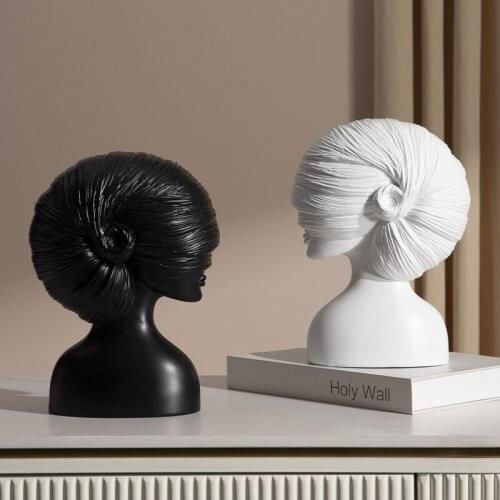 Crafts resin ornaments lovely portrait gifts Nordic characters light luxury ornaments household ornaments resin charms home