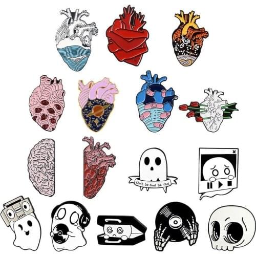 1PCS Personality Enamel Pins Halloween Skull Ghost Brooches Art Medical Heart Mental Brooch Jeans Lapel Badges Pin Jewelry