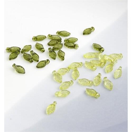 10 Czech Clear Green Leaf Charm Mini Leaves Resin Charm Minimalist Fall Nature Jewelry Supplies 6*11mm Tiny Leaf Charm KT37DG