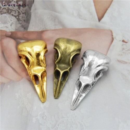 6Pcs Bird Beak Charms Antique Silver Color Raven Skull Bird Head Jewelry Raven Skull Charms Alloy Animals Bird Pendant 31*14mm