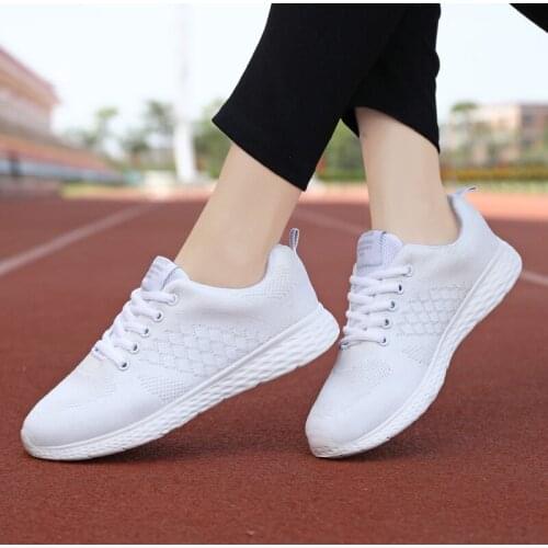 Summer Womens Youth Fashion Trend Outdoor Casual Shoes Comfortable Breathable Mesh Sports Shoes Womens Vulcanized Shoes