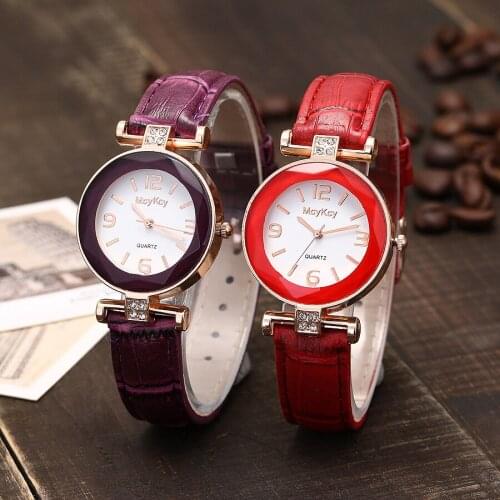 Hot Sale Women Rhinestone Wrist Watches Luxury Fashion Leather Strap Quartz Watch Clock Relogio Feminino