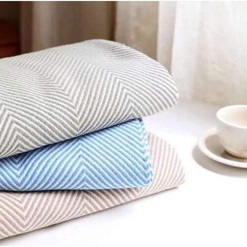 Acrylic Fabric Simple And Stylish Sofa Blanket Air-Conditioning Blanket Summer Cool Blanket Nap Blanket Office Towel