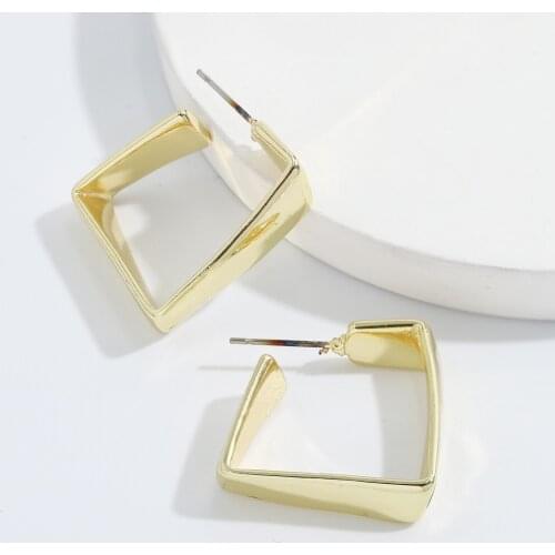 Dvacaman Vintage Gold Color Geometric Hoop Earrings for Women High Quality Copper Irregular Earrings Fashion Jewelry Accessories