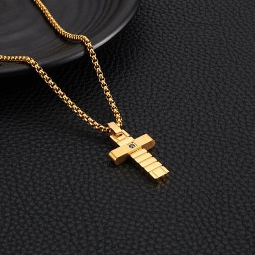 Simple and creative 316L stainless steel inlaid stone pendant mini fashion cross mens necklace accessories