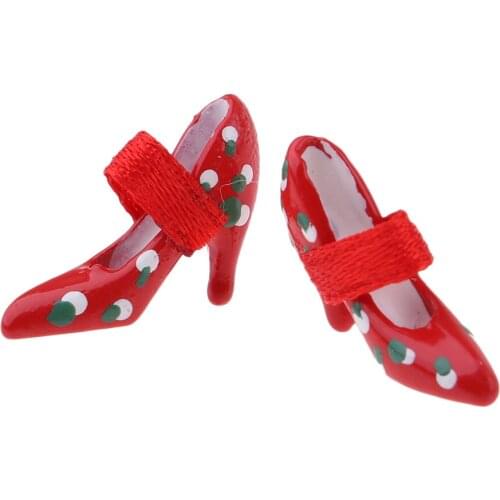 1/12 Miniature High Heel Shoes Furniture For Dolls House Lady Figures Accessory