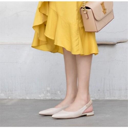 Women Sandals Genuine Leather Cowhide Square Heels Pointed Toe Elastic Strap Fashion Slingback Femmes Sandales Female Shoes