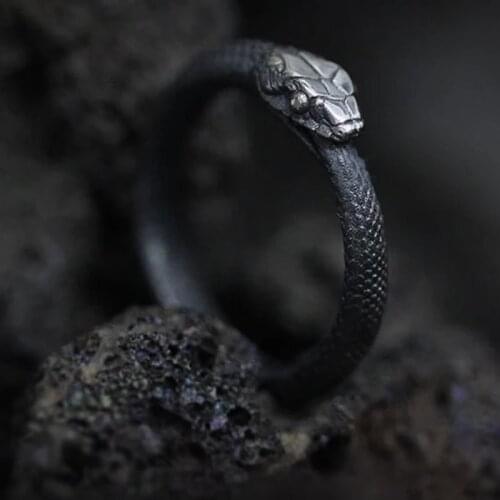 2021 Fashion Trend Womens Open Adjustable Ring Black Retro Gothic Snake Ring Engagement Ring Mens Accessories Jewelry Gifts