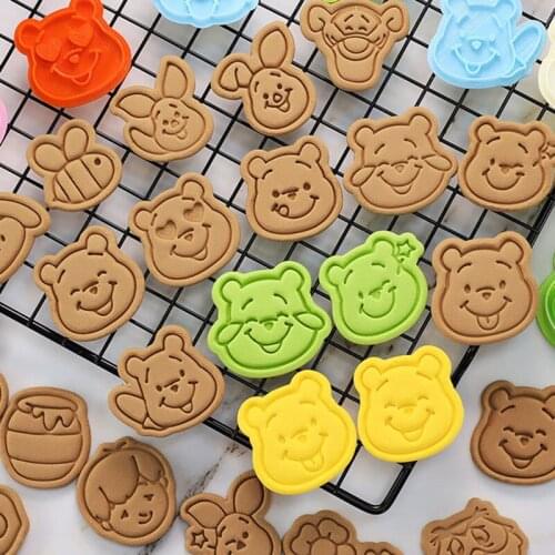 Disney Winnie The Pooh Piglet Eeyore Tiger Mold Baking Accessories Home Handmade DIY 3D Press Mould Cookie Cake Decoration Tools
