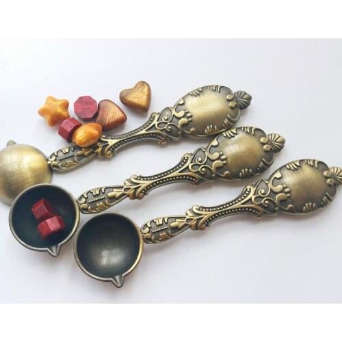 New Hot Fashion Vintage Peacock metal Wax Spoon for wax beads 11cm Hight quality Sellado Sax palillo sello de la cera de Sellos