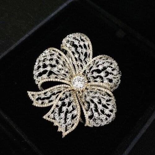 2021 Trend Bowknot Brooch Full Inlay Shiny Zircon Geometric Personality Jewelry For Women Wedding Party Best Birthday Gift