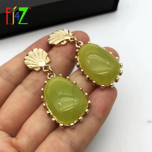 F.J4Z Trend Earrings for Women Fashionable Green Resin Stone Alloy Seashell Statement Earrings Lady Cocktail Jewelry Gifts