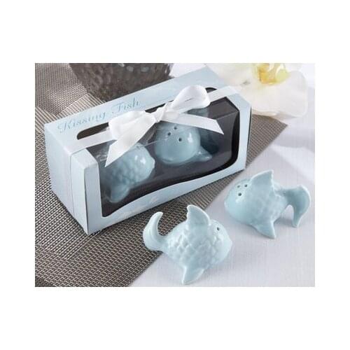 150pairs/lot free shipping to USA Europe Wedding supplies Kissing Fish Ceramic Salt and Pepper Shakers favors