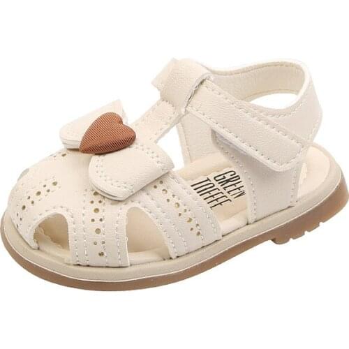 2021 Summer New Soft-soled Baby First Walkers Breathable Toddler Sandals Heart-shaped Flats for 0-1 Year Old Princess Shoes