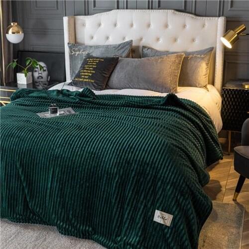 Professional Solid Color Soft Silky Warm Yellow Coral Fleece Blanket Summer Office Nap Flannel Throw Winter Queen King Bedspread