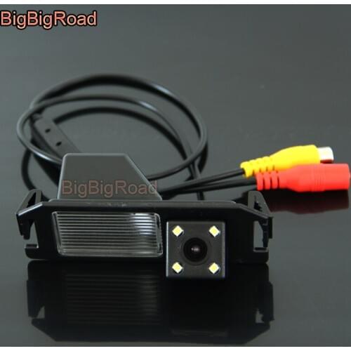 BigBigRoad Car Rear View Reversing Camera with power relay / Filter For Hyundai Coupe S3 Tuscani Tiburon / HB20 HB20X / Kia Soul