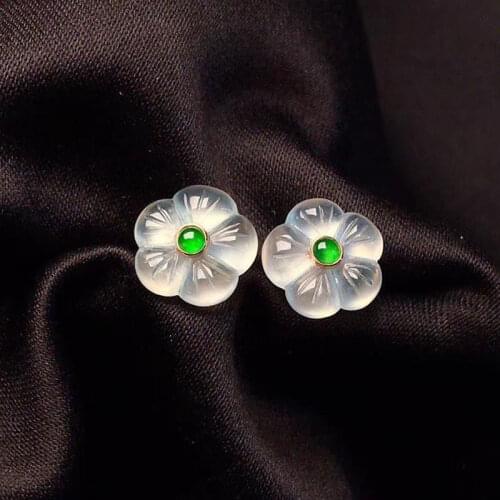Designers unique creative silver inlaid white chalcedony flower earrings Chinese style retro elegant light luxury charm jeweler
