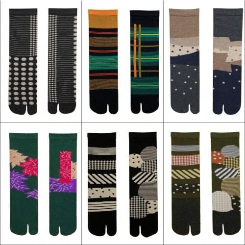 Creative jacquard AB Japanese two-toed socks split toe middle tube literary trendy socks thin tabi wave point horizontal socks