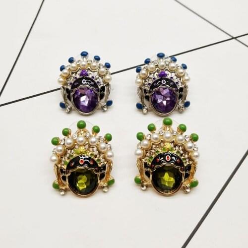 Exaggerated fashion temperament socialite street snap geometry drop glaze metallic facebook stud earrings female F48-5