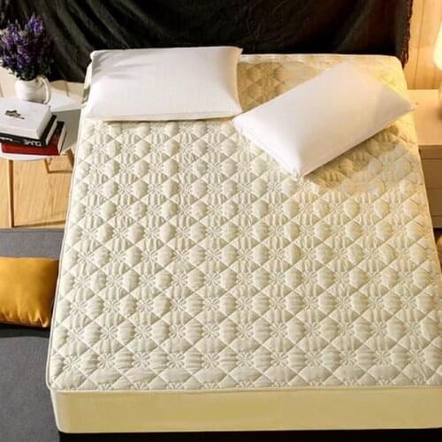 Anti-mite Quilted Mattress Cover Solid Color King Queen Size Quilted Bed Fitted Sheet Thicken Soft Bed Protector Pad Cover