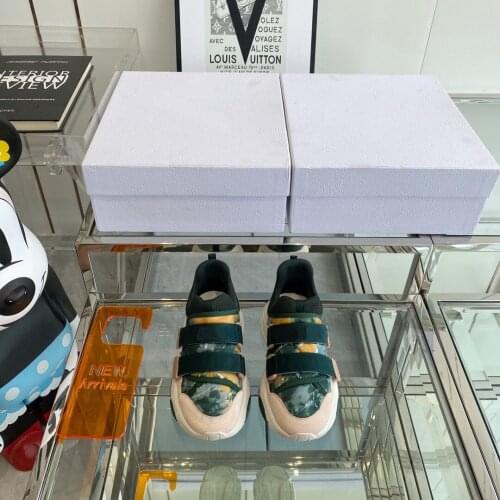 Cypress green/ black/yellow camouflage printing technology fabric sneakers latest summer spring lady sneakers velcro casual shoe