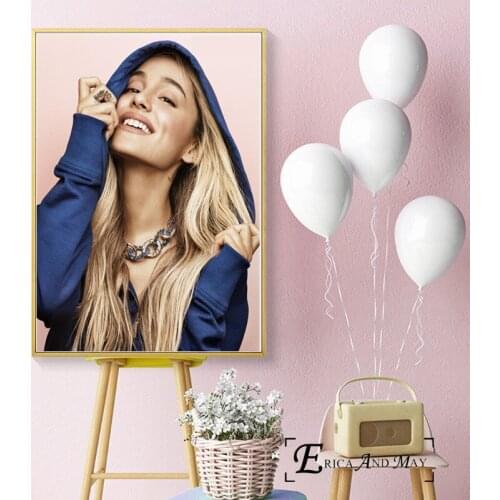 Ariana Grande Sexy Singer Poster And Print Canvas Paintings Picture On The Wall Hot Retro Style Room Decoration Aesthetic Plakat