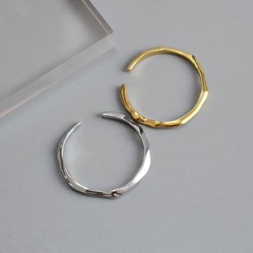 Silvology 925 Sterling Silver Thin Line Tail Ring Elegant Minimalist Collocation Open Rings for Women Irregular Simple Jewelry