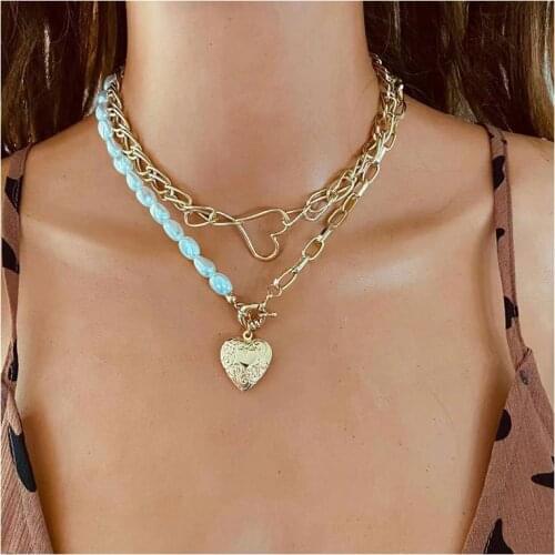 2021 New Retro Imitation Pearl Necklace Womens Golden Love Pendant Necklace Gift Fashion 2 Layer Necklace Jewelry Gift Wholesal