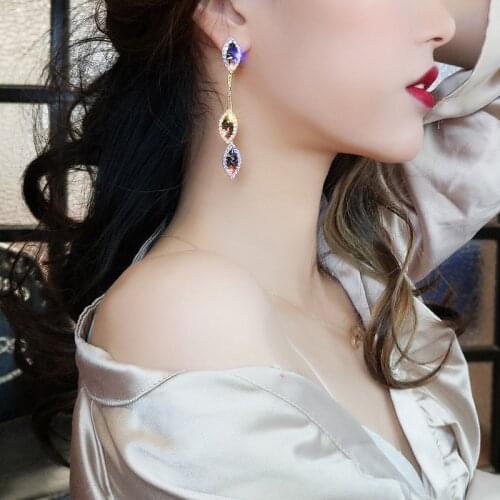 Shiny Zircon Leaf Earrings Devils Eye Earrings Simple Personality Womens Earrings Jewelry