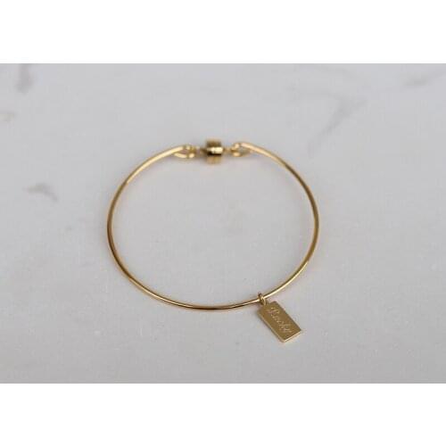 Pattern Lucky Word Square Charm Stainless Steel Hoop Bracelet Couple Magnet Clasp Fashion Jewelry 18K Gold Color Bangle for Girl