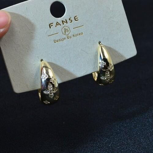 CINDY XIANG New Gold Round Hoop Earrings Sculpture Cross For Women Small Simple Circle Rhinestone Earrings Punk Accessories