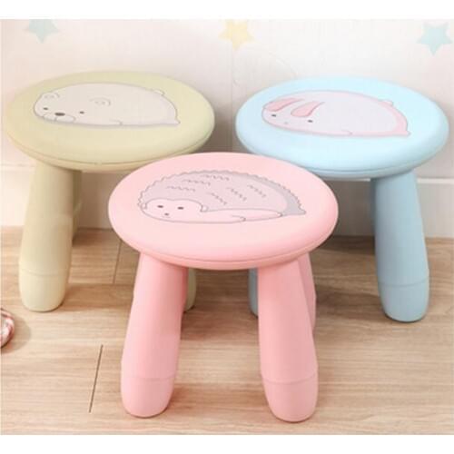 Eco-friendly Portable cartoon stools Thicken skidproof Childrens Stool