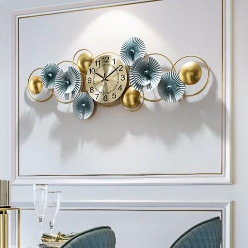 Creative Simple Wall Clock Modern Design Metal Luxury Digital Silent Wall Clock Living Room Horloge Murale Home Decoration DG50W