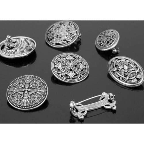 1PC Medieval Viking Shield Brooches Pin Cloak Shawl Pin Celtic Norse Jewellery