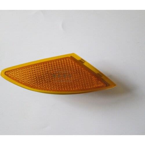 For Mercedes-Benz W251 R280 R300 R320 R350 front bar side light turning turn signal corner light