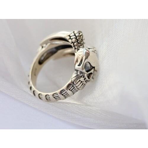 Authentic Classic hot sale 925 sterling silver ring top quality good detail the death skull vintage ring for man Jewelry