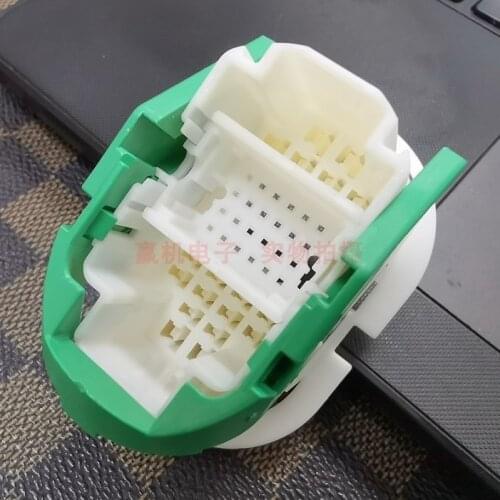 For Mazda CX-5 door hinge plug connector terminal green buckle pin