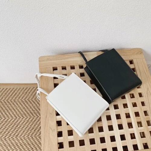 Women Bags Mini Phone Bag PU Leather Woven Strap Designer Female Shoulder Bag Ladies Crossbody Phone Bag Luxury Purse Whole Sale