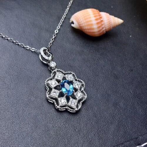 Natural sky blue topaz necklace pendant S925 silver natural gemstone pendant fashion geometry girl women party gift jewelry