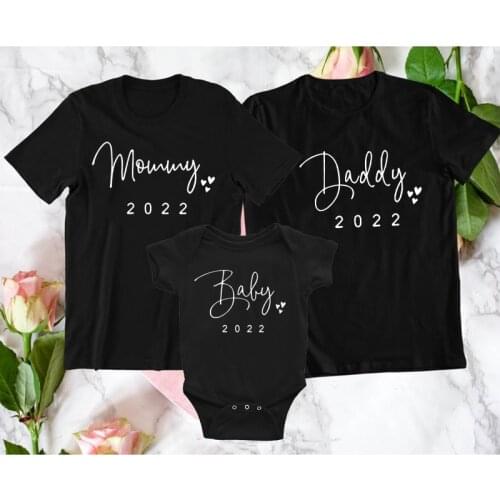Funny New Daddy Mommy Baby 2022 Family Look Black Casual Family Tshirt Mother Father Baby Matching Family Outfits