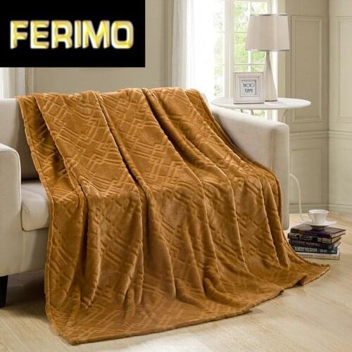 High Quality Pink Red Bule Fleece Throw Blanket Full Queen Flat Sheet Velvet Bed Sheet Thin Comforter Set