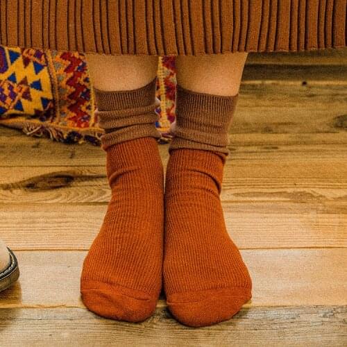 Womens socks autumn and winter ladies in the tube cotton socks thick line street wild pile female Korean socks
